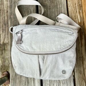 Lululemon All Night Festival Bag - Silver Drop